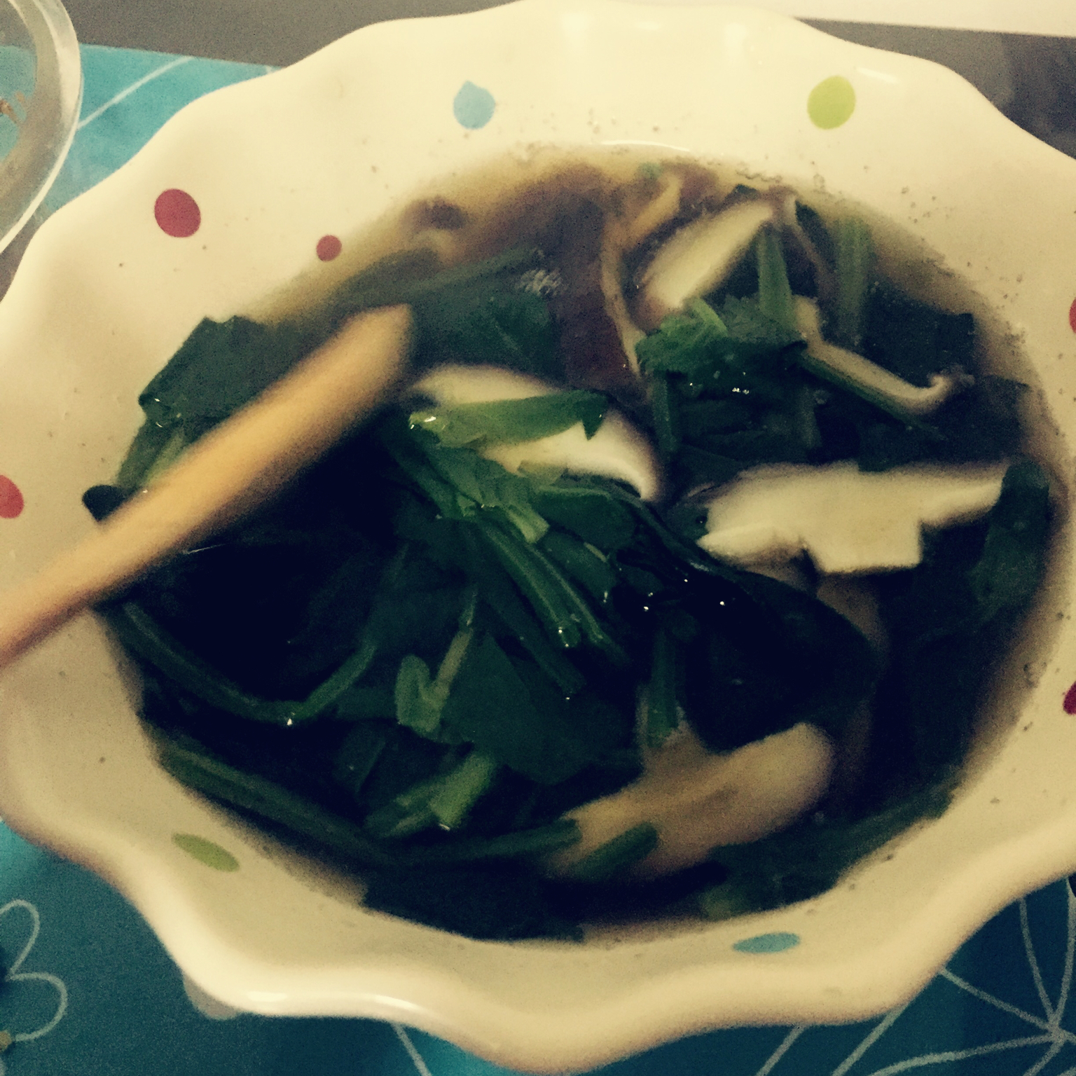 香菇菠菜汤
