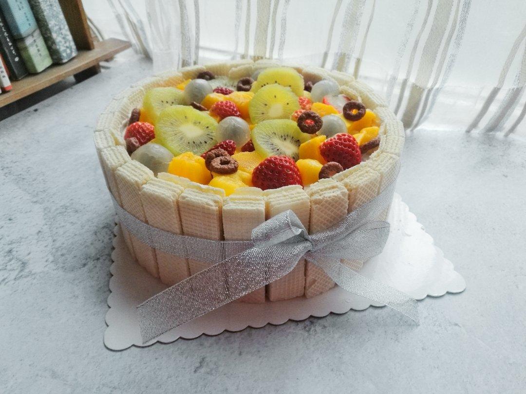 生日蛋糕教程【威化饼干围边】