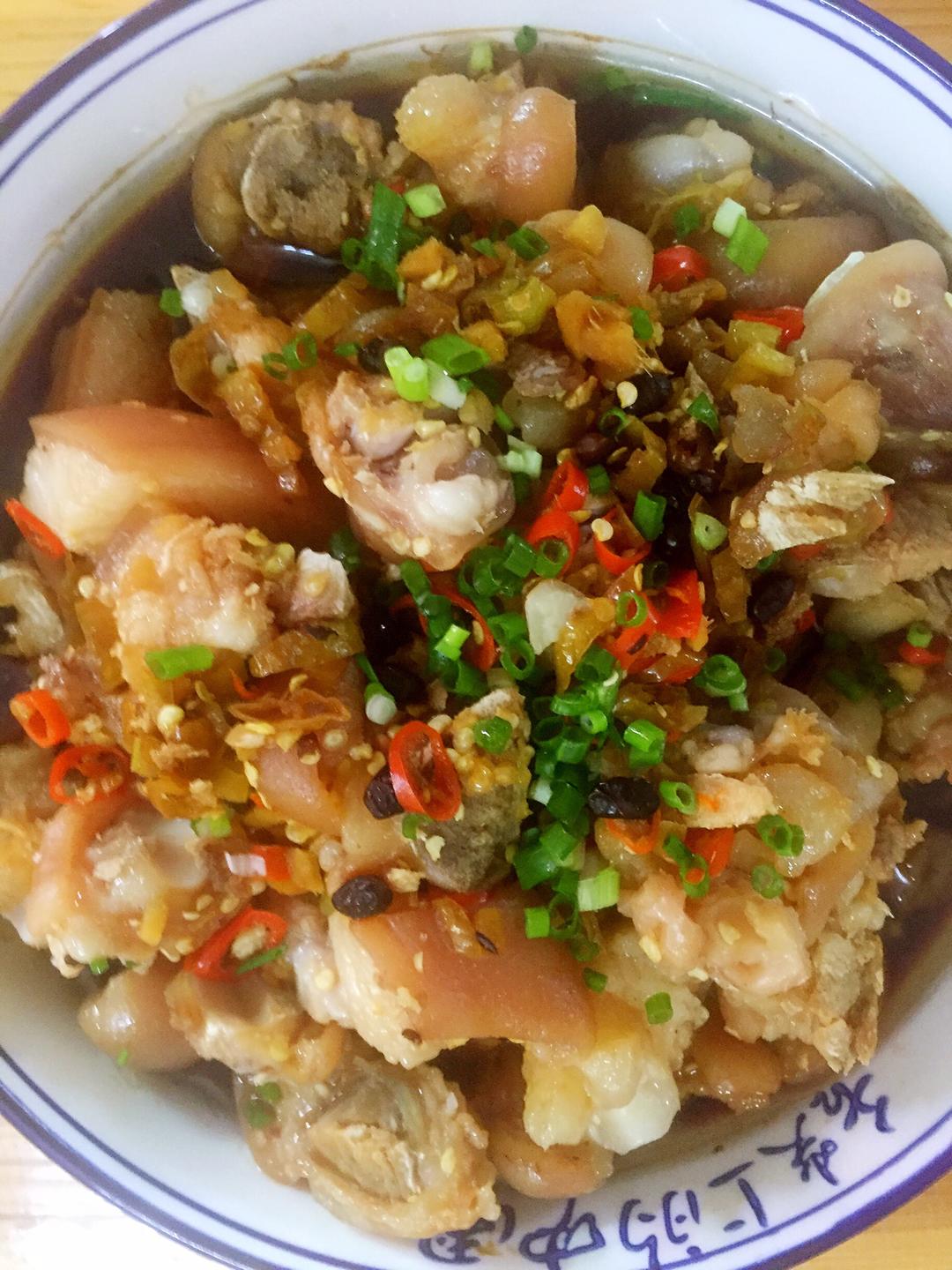 野生椒豆鼓蒸猪蹄