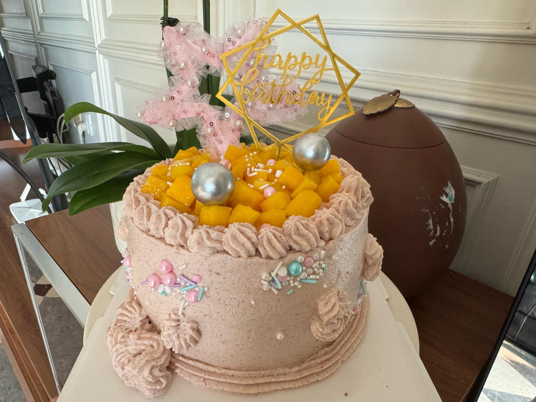 6磅草莓粉奶油芒果蛋糕