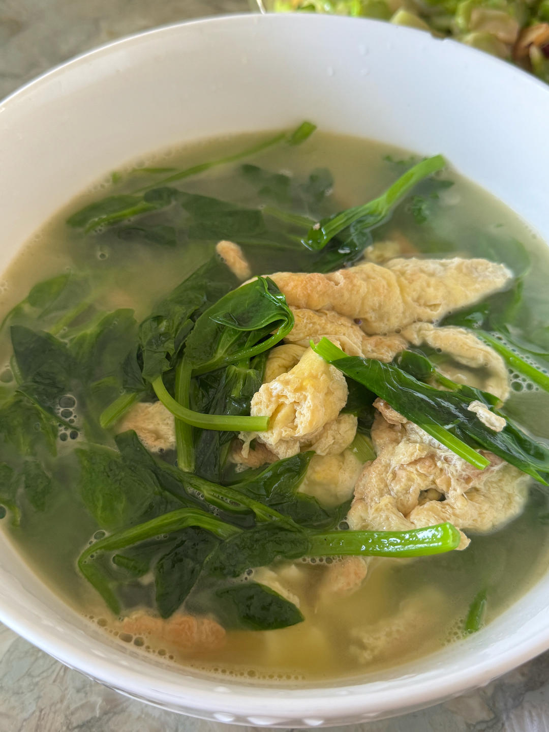 豌豆尖鸡蛋汤