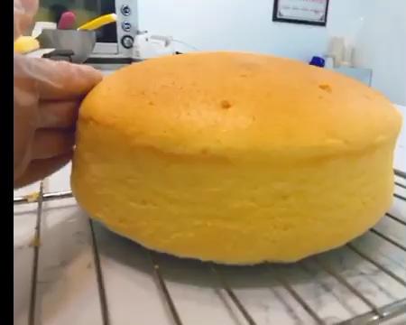 古早蛋糕的做法