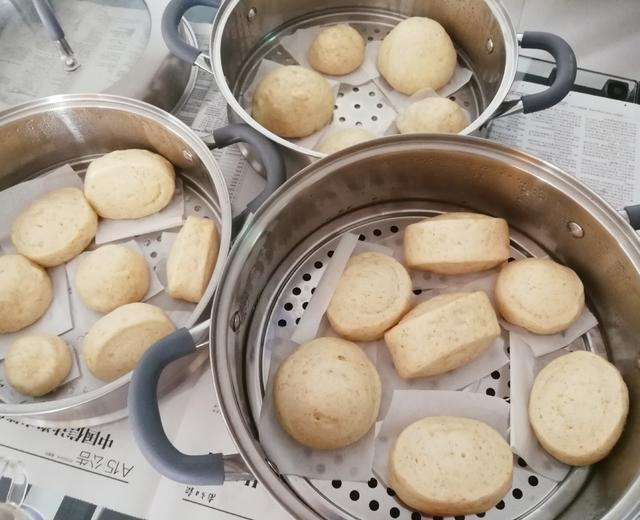 全麦奶黄包 vs. 全麦刀切馒头的做法