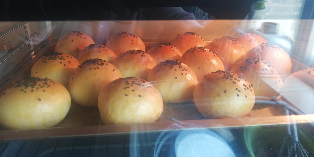 超软的小餐包