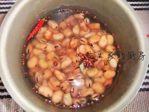 五香干蚕豆的做法 步骤4