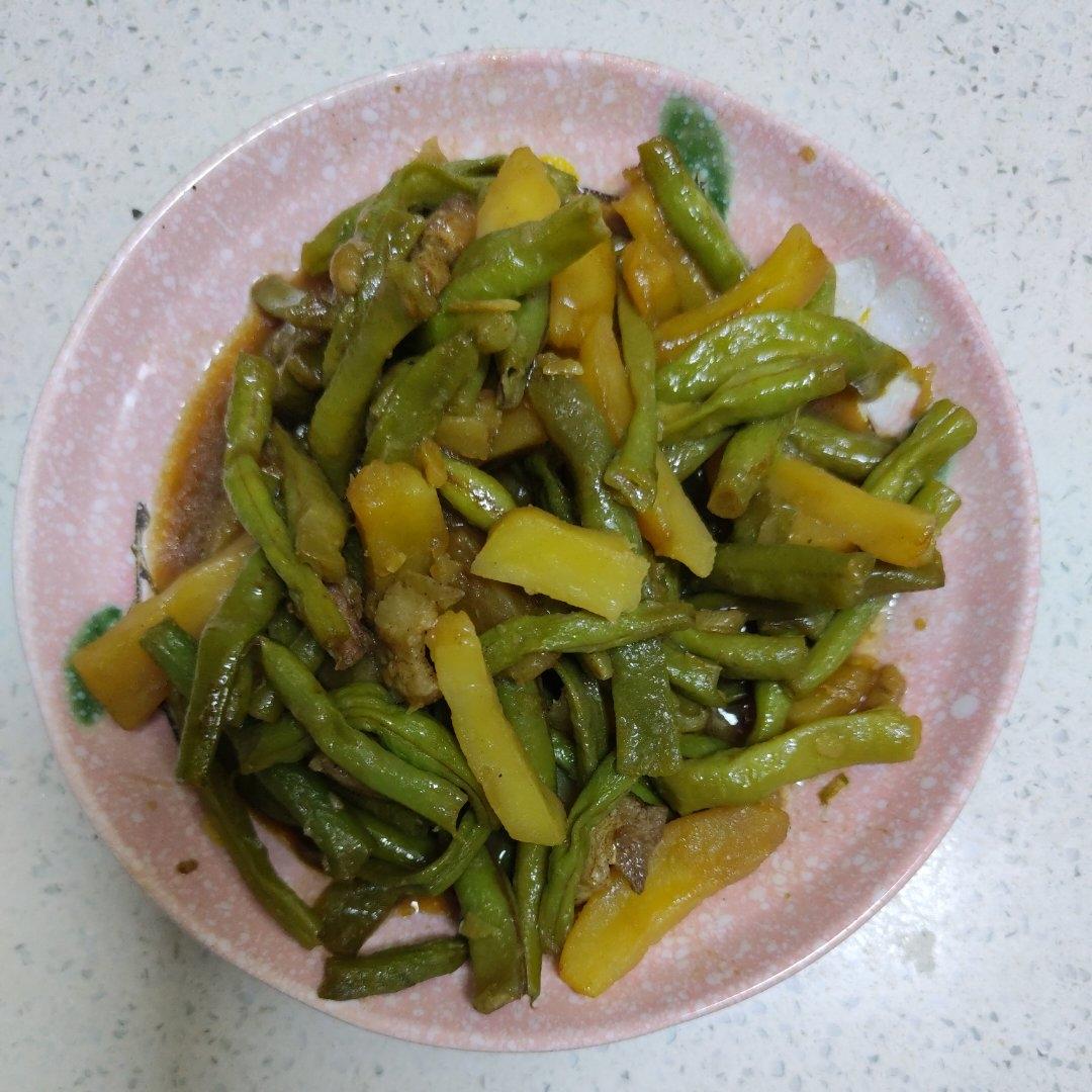 秘制芸豆炖土豆