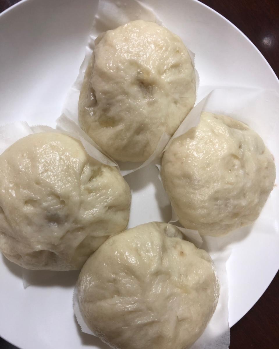 鸡汁灌汤包