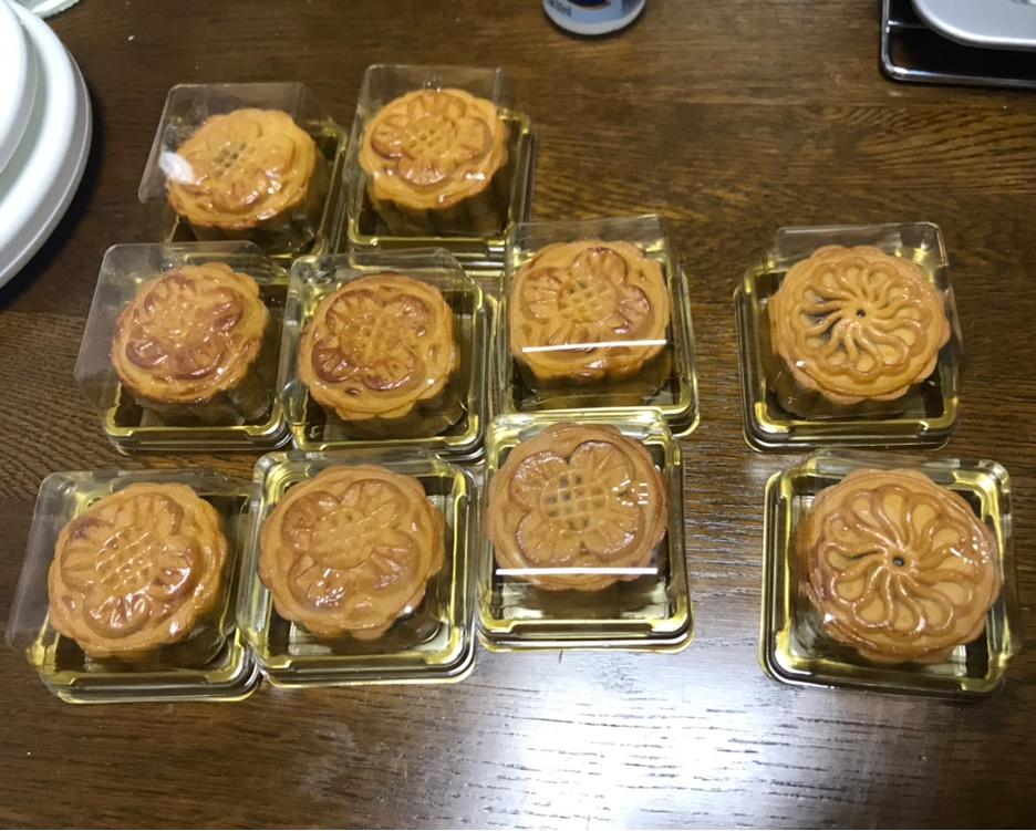 广式月饼——咸蛋黄豆沙月饼（新手版）