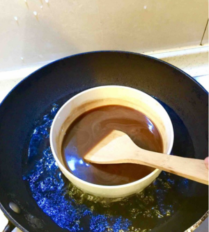 阿胶当归红枣排骨汤的做法 步骤1