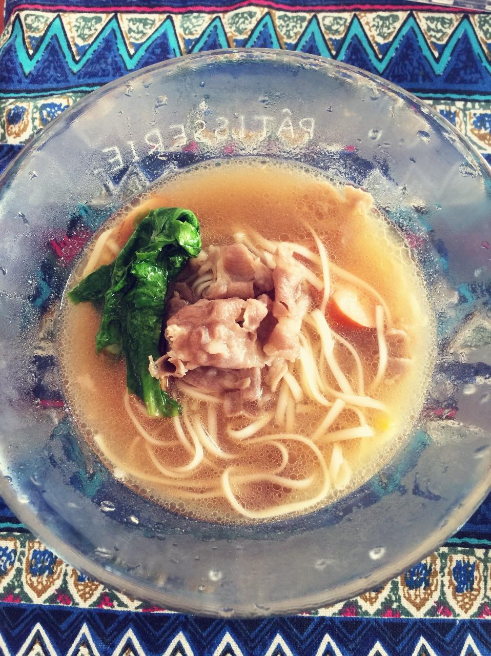 最家常的普通汤面——西红柿鸡蛋龙须面