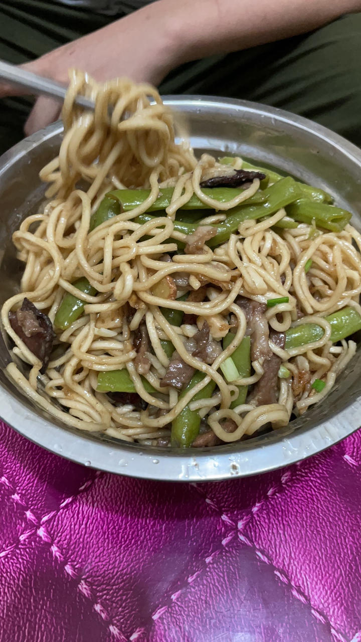 豆角焖面