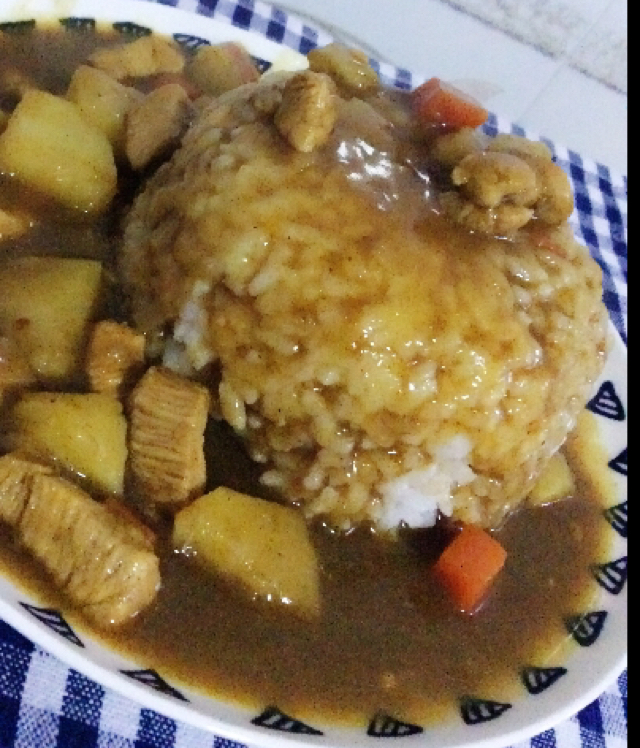 咖喱鸡块饭