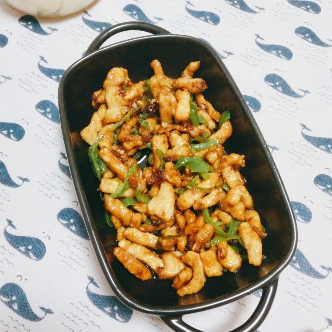 巨下饭的青椒炒肉丝