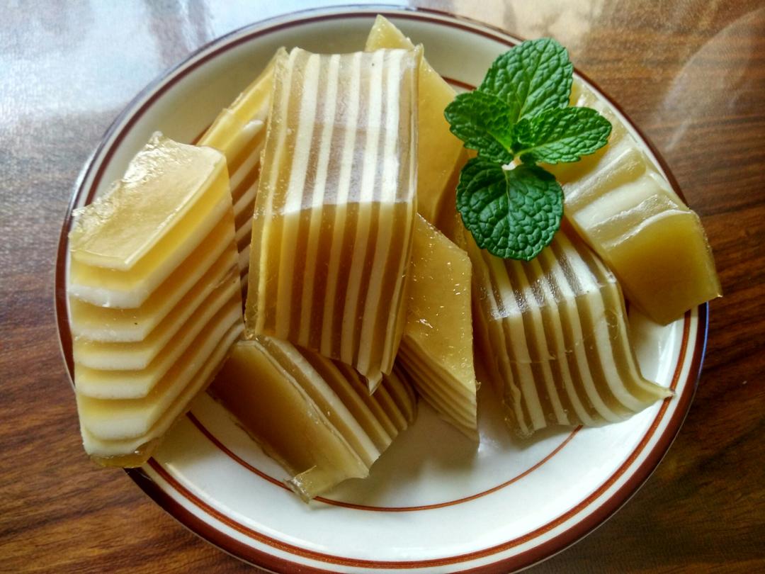 萧婕做的q弹椰汁千层糕(马蹄糕)