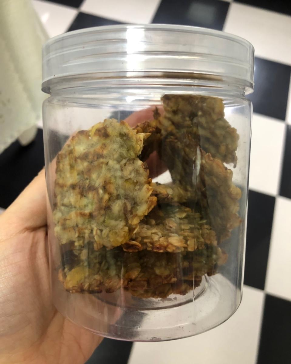 无糖无油低脂香蕉燕麦饼干