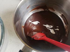 海盐奥利奥冰火熔岩芯巧克力戚风蛋糕 六寸的做法 步骤2