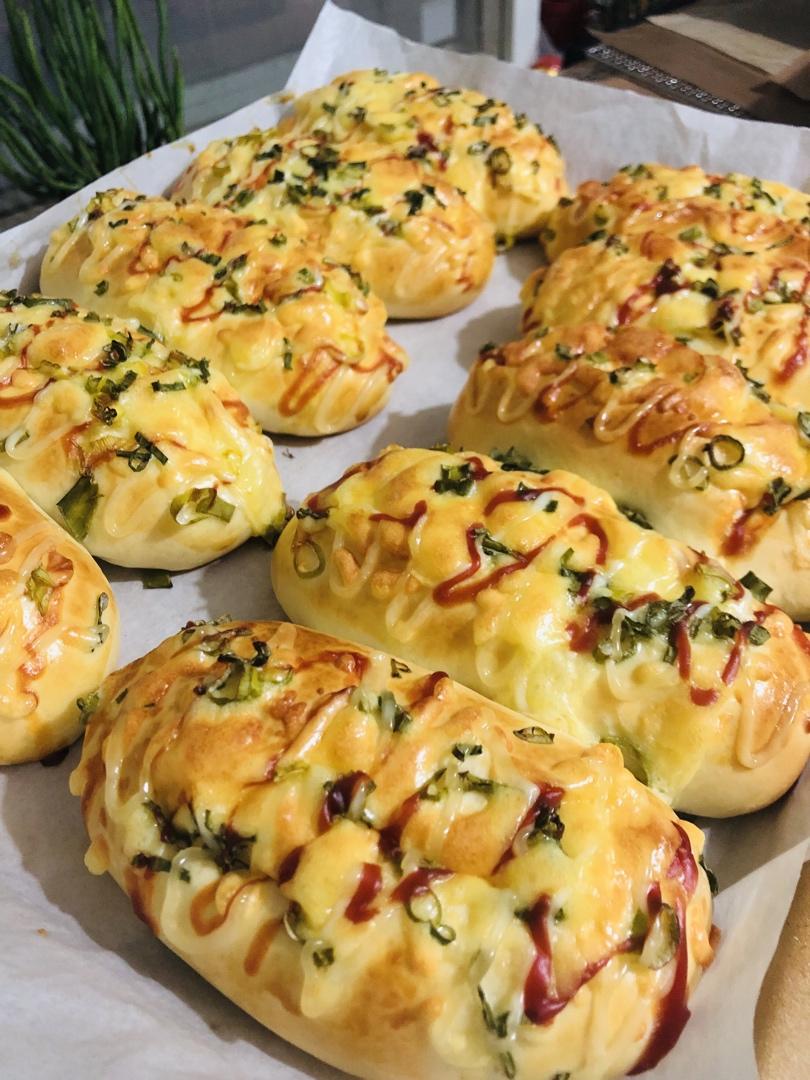 百吃不腻的香葱芝士面包