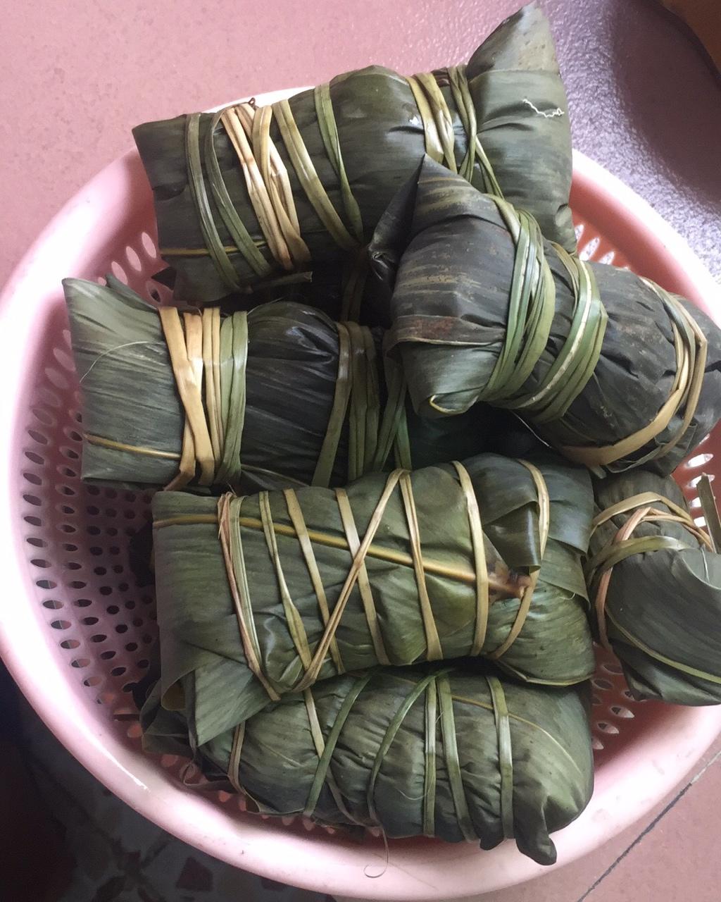 香香公主颖做的粽子(长筒粽)咸粽