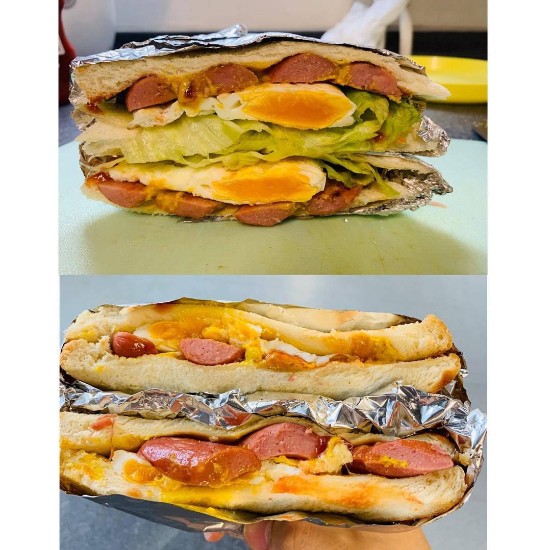 超简单美味的鸡肉肠三明治的做法