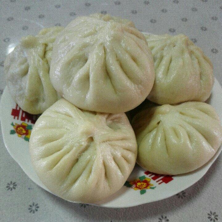 雪菜鲜肉包子