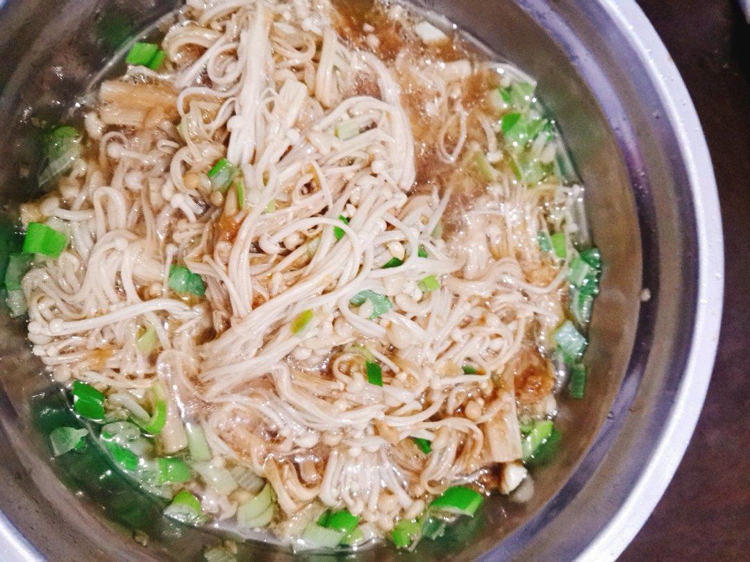 蒜蓉蒸金针菇