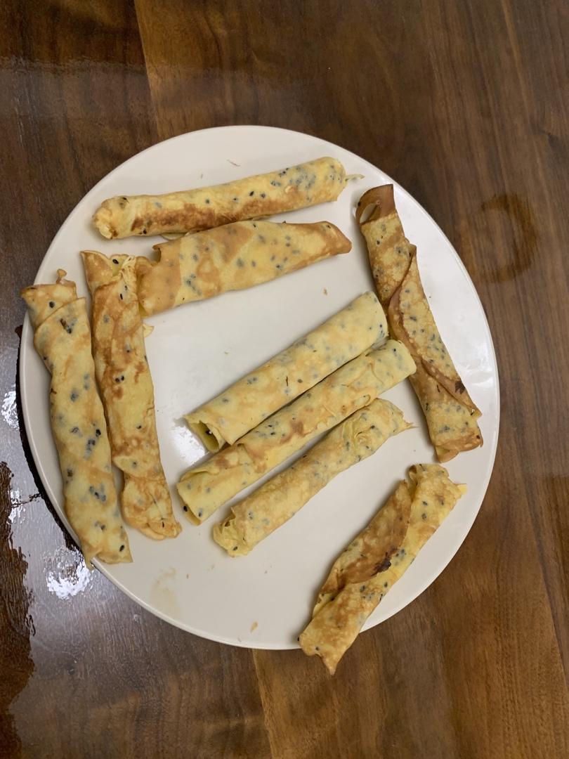 家庭版的鸡蛋卷