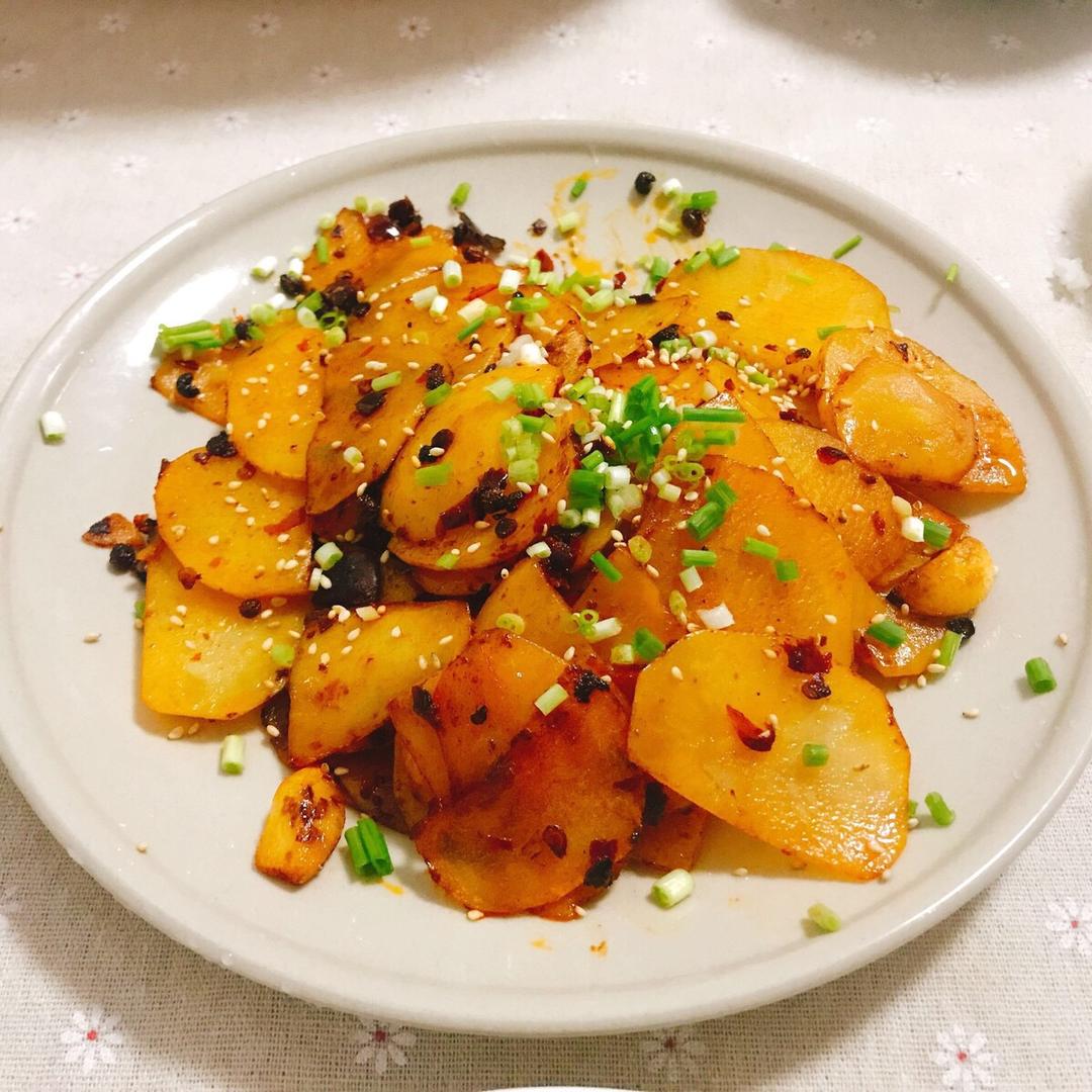 干锅土豆片