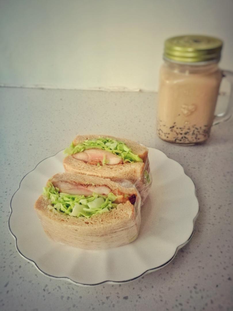 如何做超厚的沼三明治~详细tip！牛油果鸡蛋午餐肉三明治~