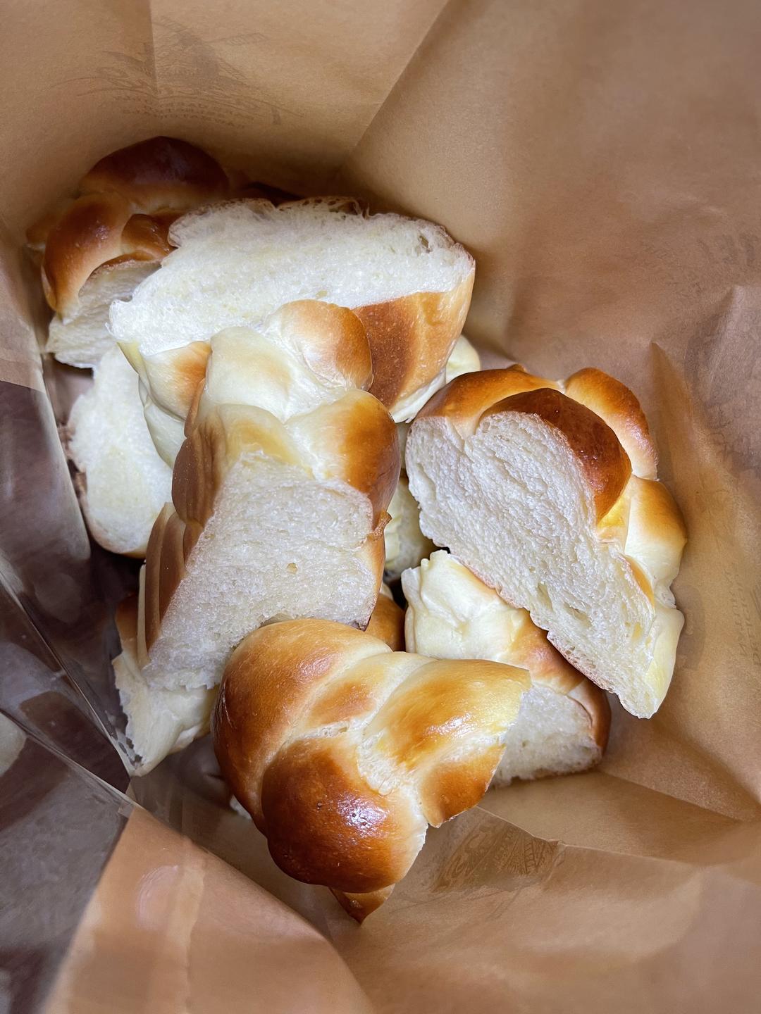 纯奶手撕吐司的做法 步骤1