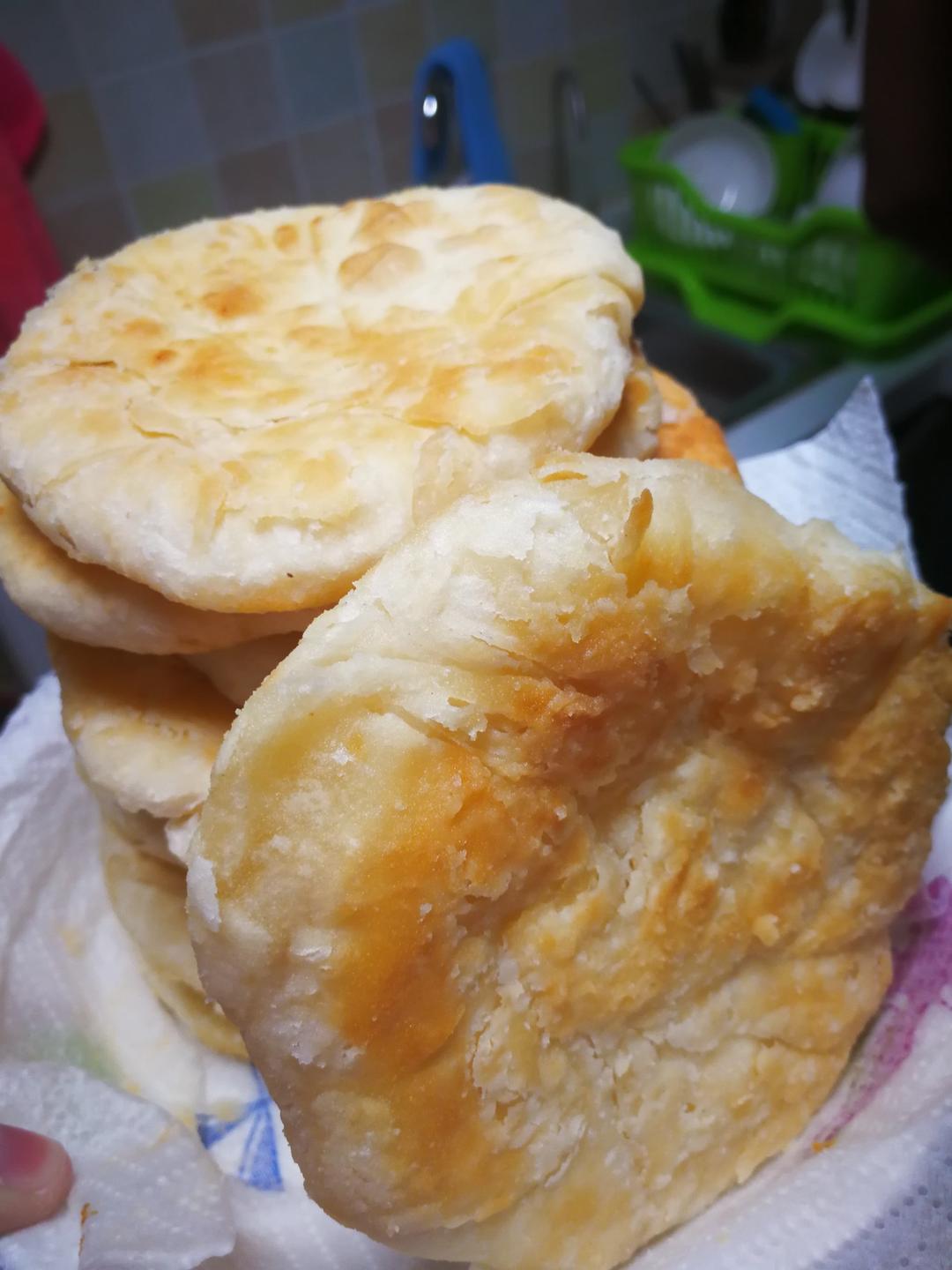 北暝有鱼做的发面油酥小糖饼