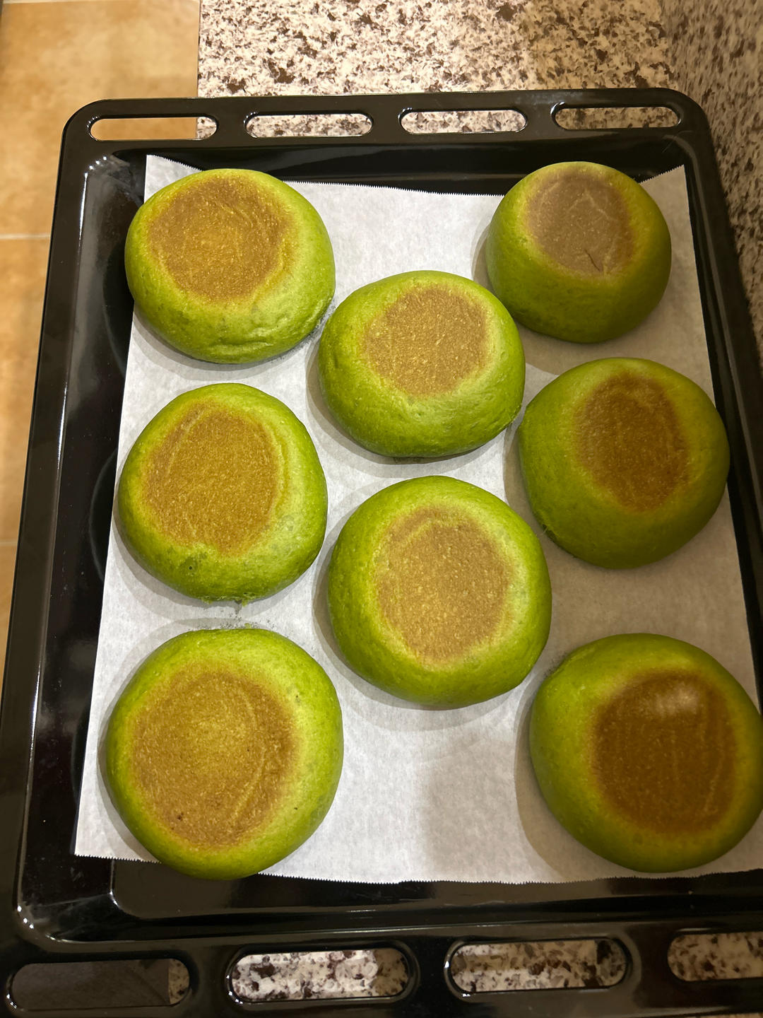 在家就能做，日式面包店招牌红豆大鼓面包