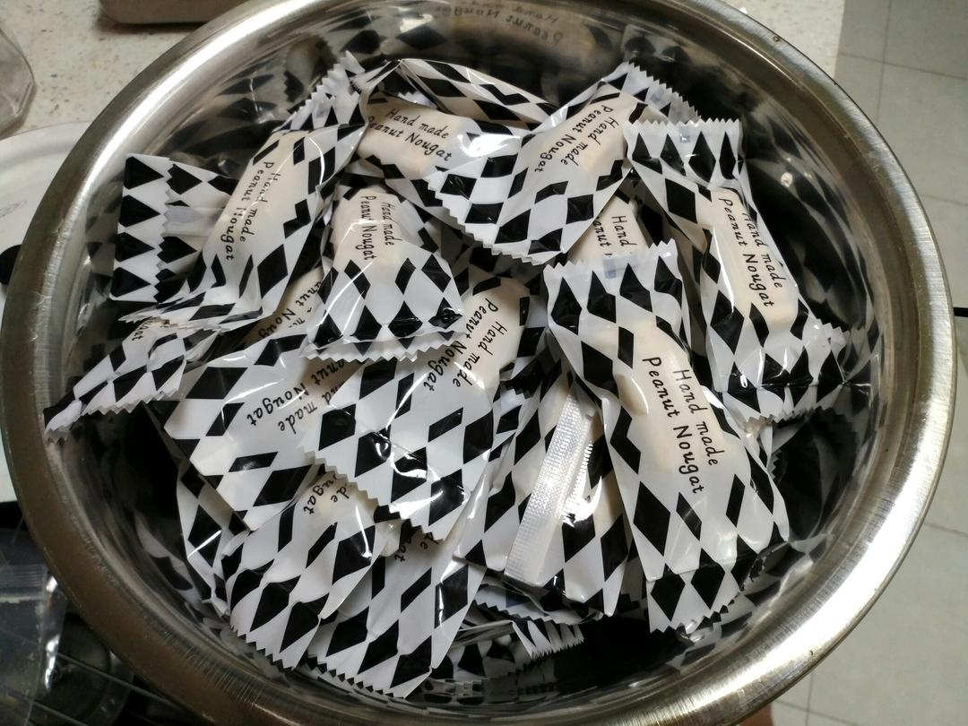 超详细TIPS—自制超美味牛轧糖（熬糖版），秒杀棉花糖版