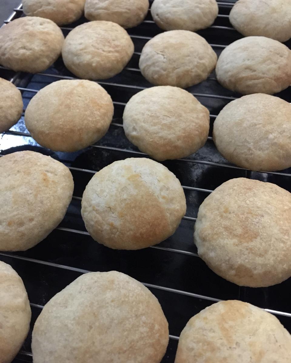 酥皮绿豆饼   酥得掉渣渣