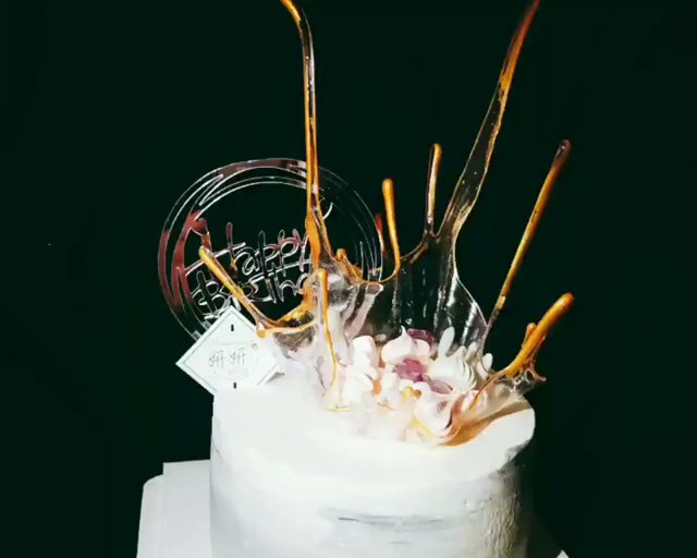 艾素糖琉璃盏蛋糕的做法