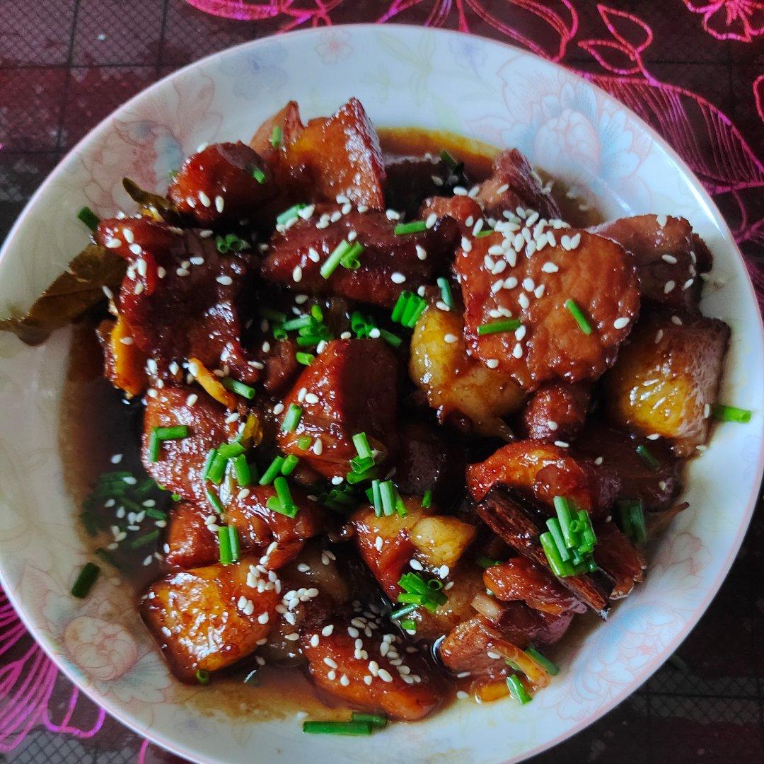 私房红烧肉 垂涎三尺软糯无比