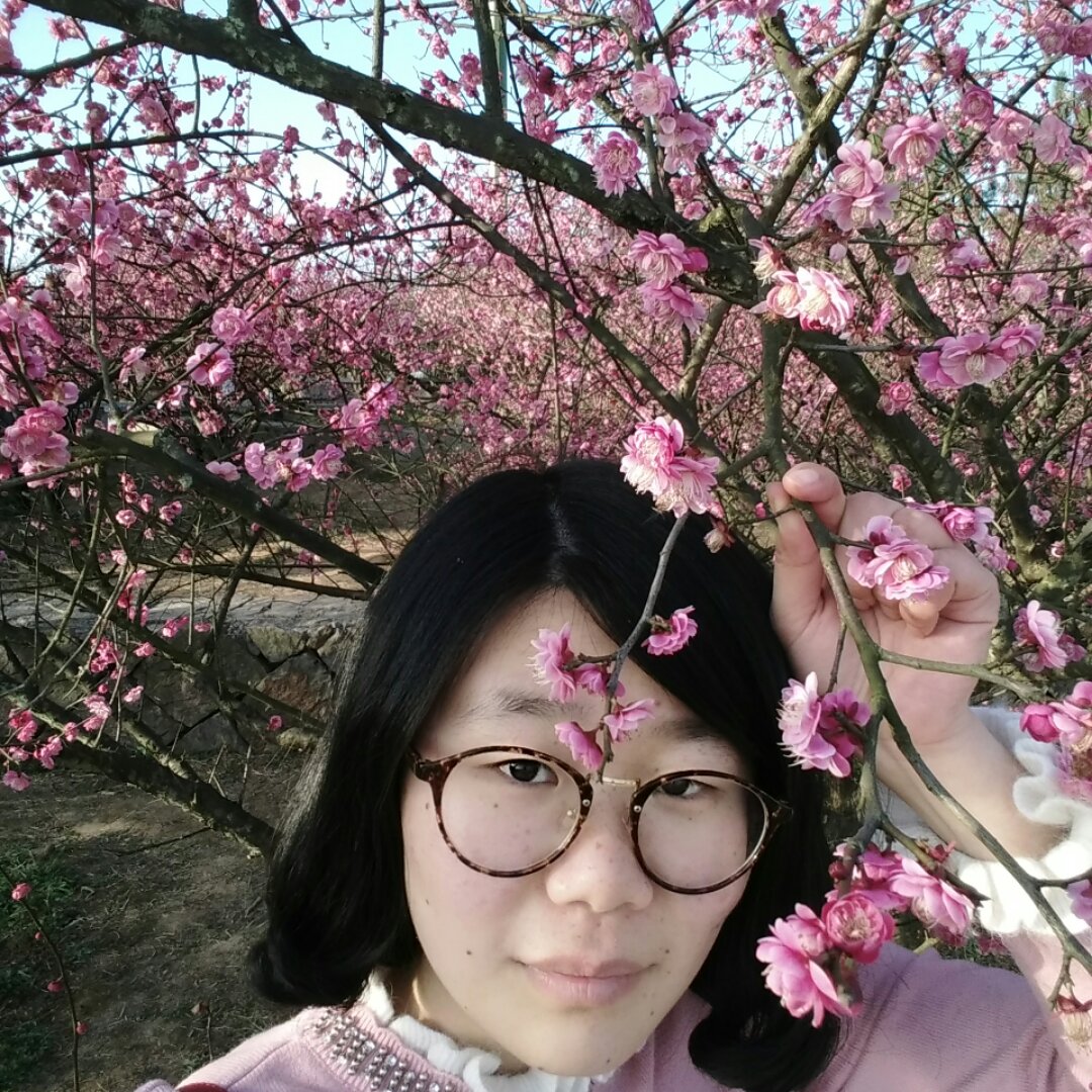 小伶俐-