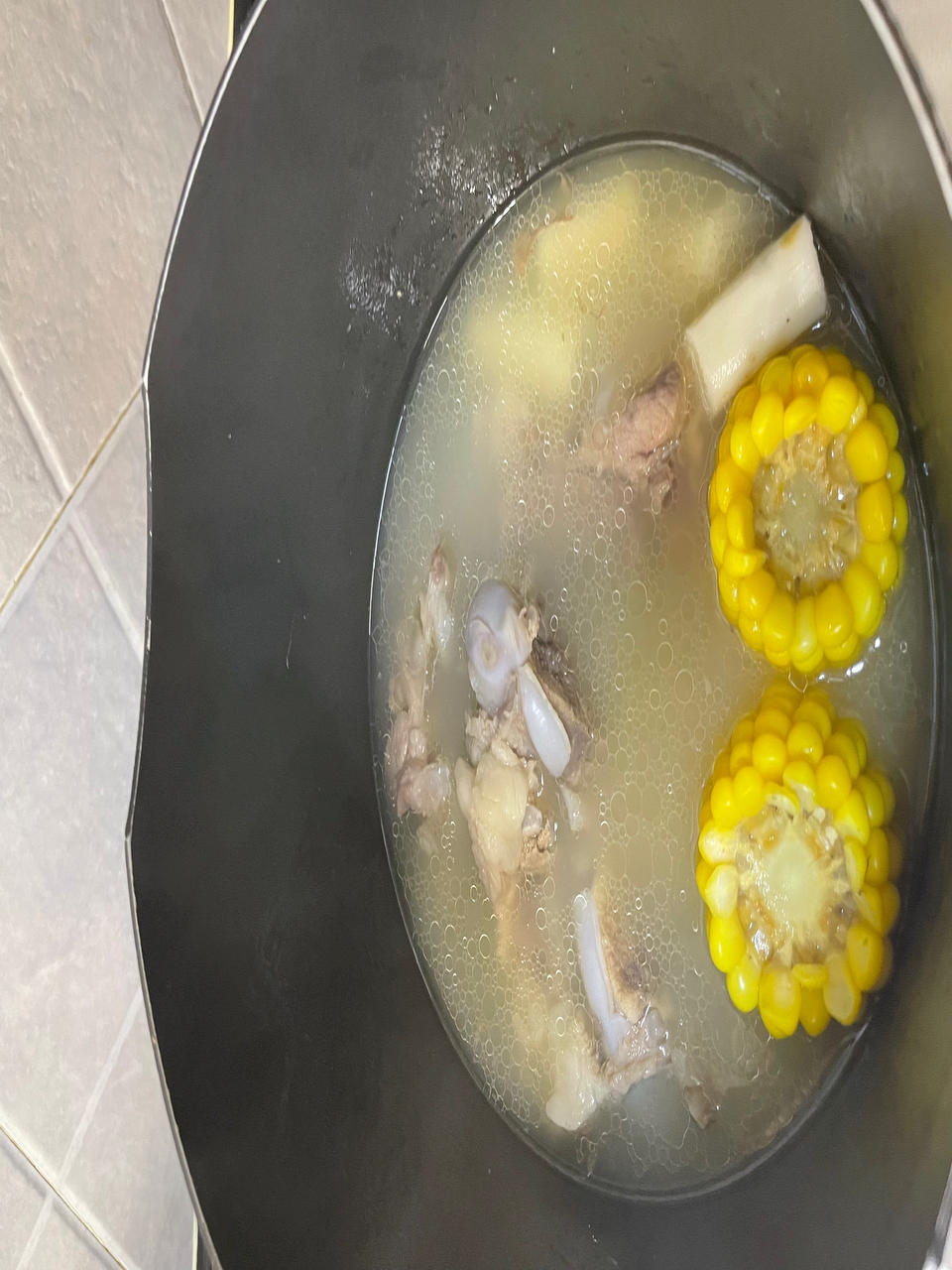 鲜美好喝❗️老少皆宜的山药玉米猪骨汤，养生养胃