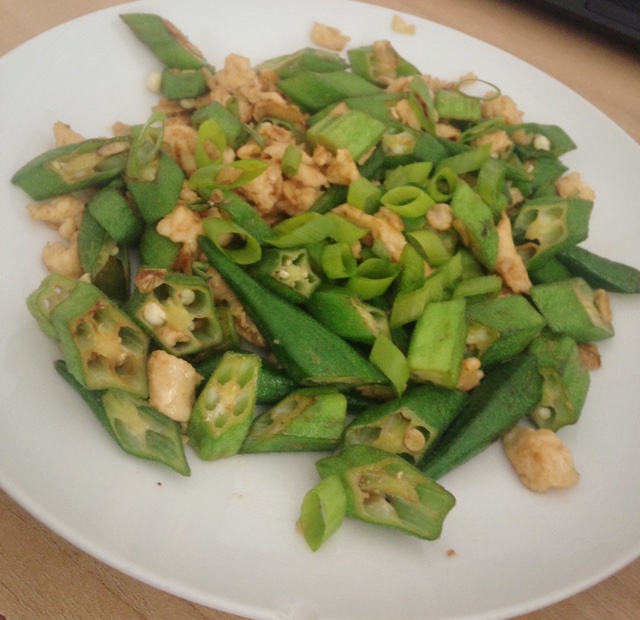 秋葵炒鸡蛋