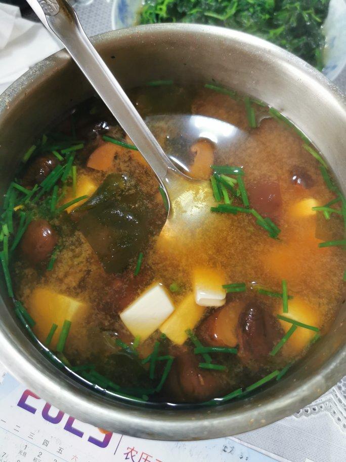 简单暖心-日式味增汤