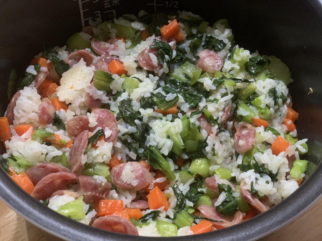 香肠青菜饭