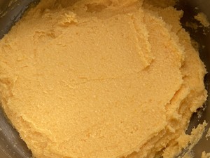 咸蛋黄奶酥面包（免模具）的做法 步骤1