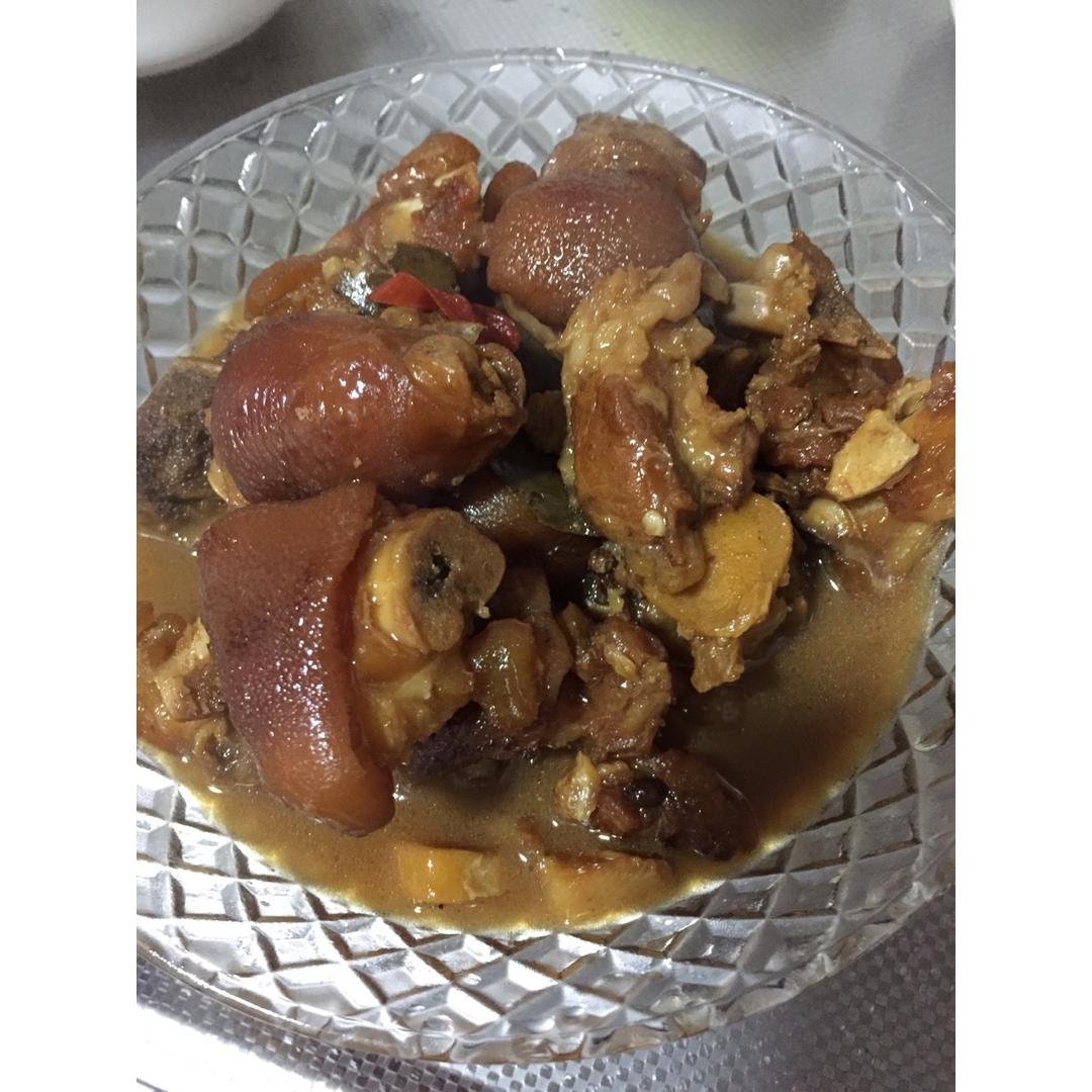美味的家常菜：红烧猪蹄