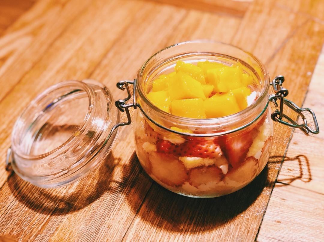 简单快手的便当饭盒水果盒子蛋糕