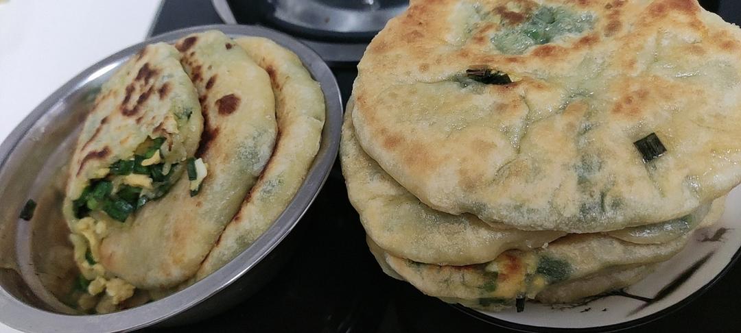 皮薄如纸的韭菜馅饼|免揉面法