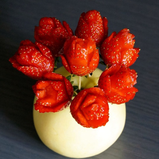 草莓玫瑰花