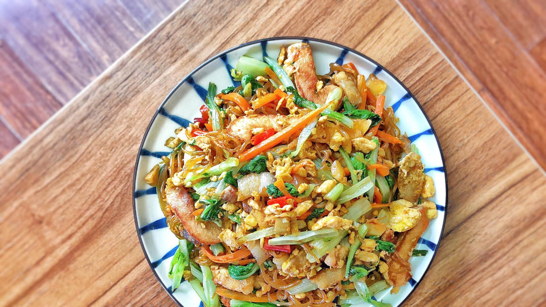 青菜鸡蛋炒粉干