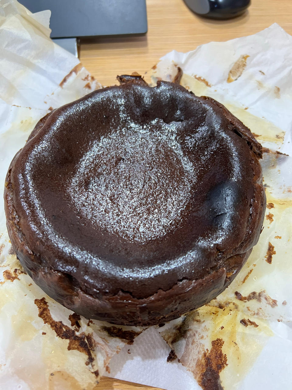榛果巧克力巴斯克蛋糕