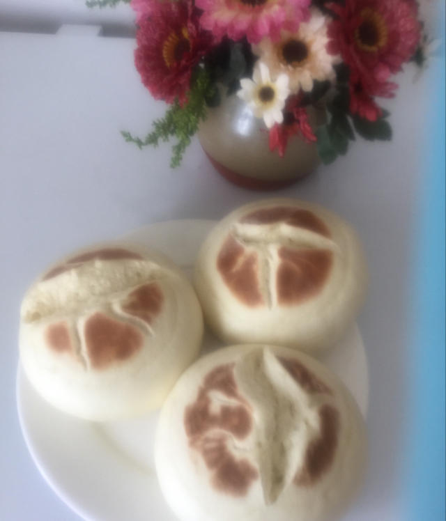 开花奶香大馒头