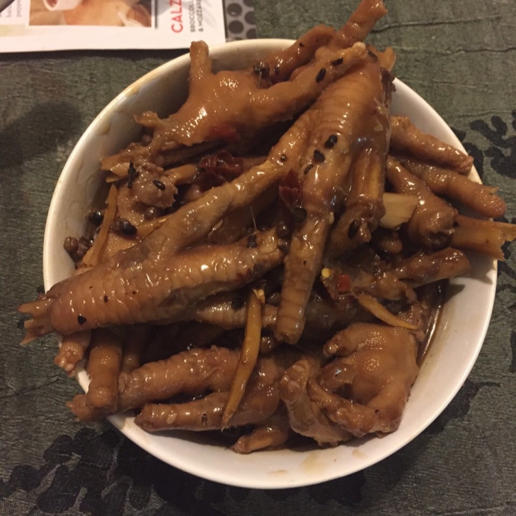 香辣卤鸡爪