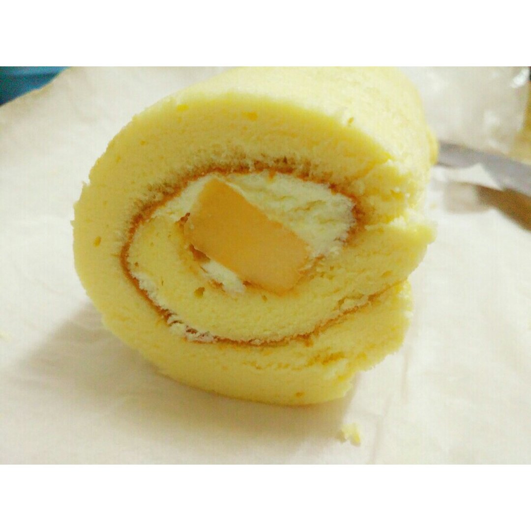 《Tinrry下午茶》教你做基础原味蛋糕卷